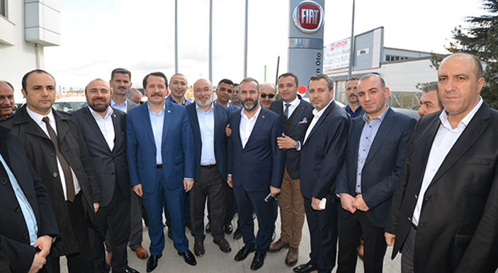 Enerji Bir-Sen’den Şubelerine 24 Yeni Hizmet Aracı