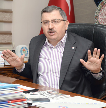 Emekçiler Emperyalizmin Senaryolarına Figüran Yapılamaz