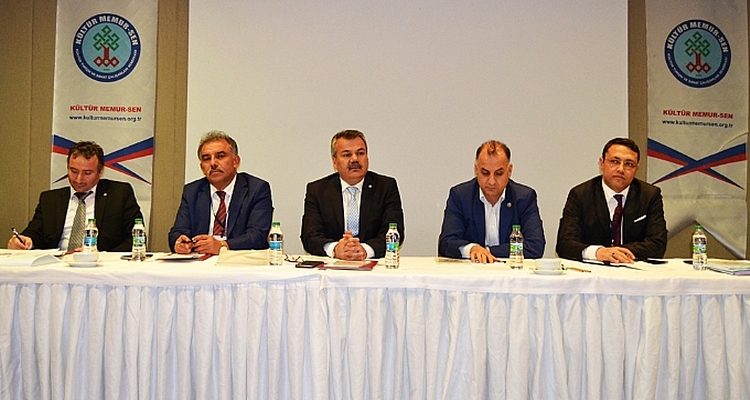 Erdoğan: Hak, Emek, Barış ve Kardeşlik İçin Çaba Sarf Ediyoruz