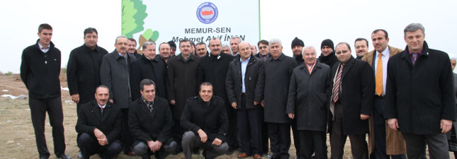 Memur-Sen Daha Yeşil Bir Türkiye İçin 1 Milyon Fidanı Toprakla Buluşturuyor