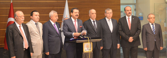 Memur-Sen ve KİK üyesi STK`lar Başbakan Davutoğlu ile Görüştü
