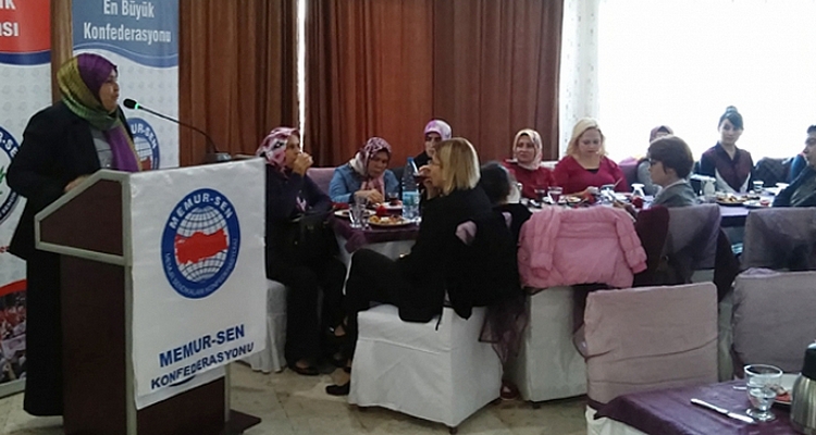 Öçal, Denizli`de Kadın Üyelerle Buluştu