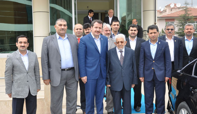 Recai Kutan`dan Ziyaret