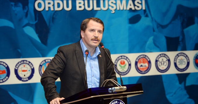 Yalçın: `Hakaret Afişleri İçin Özür Bekliyoruz`